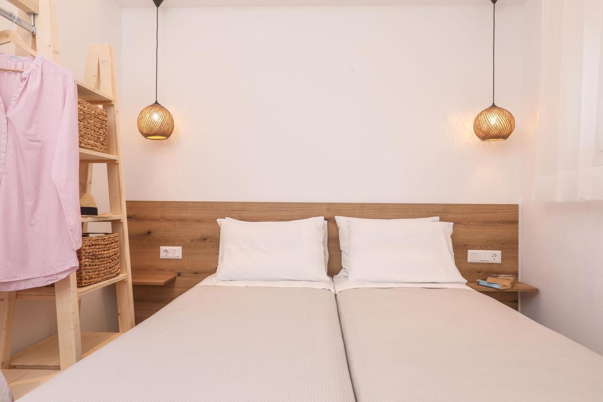Magdachris Luxury Rooms アギオス・ゲオルギオス・パゴン エクステリア 写真
